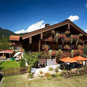 Gasthof Schwarzlofer, Reit im Winkl